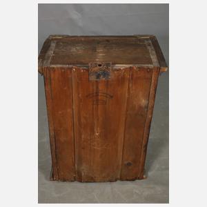 Bäuerlicher Wandschrank