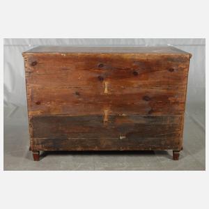 Feine klassizistische Kommode