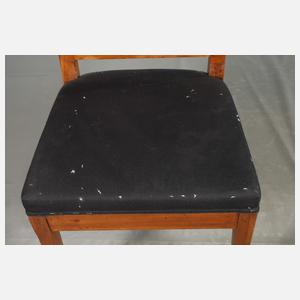 Drei klassizistische Stühle