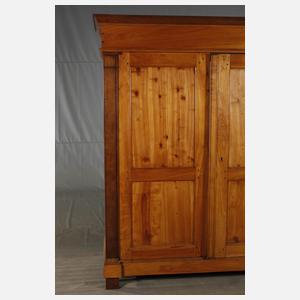Kleiderschrank Biedermeier
