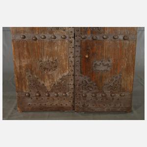 Paar große Türblätter