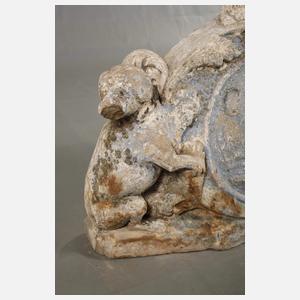 Bekrönung eines Eingangsportals