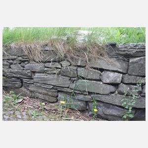 Trockenmauer Theumaer Fruchtschiefer