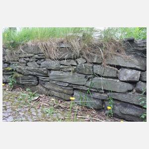 Trockenmauer Theumaer Fruchtschiefer