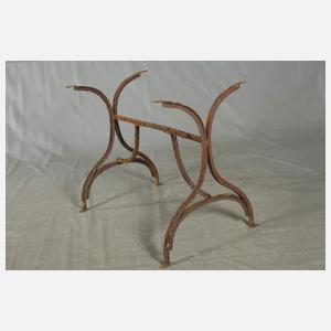 Gartentisch mit Marmorplatte