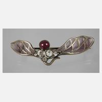 Levinger & Bissinger, Brosche Fensteremaille111