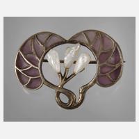 Levinger & Bissinger, Brosche Fensteremaille111