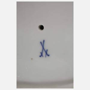 Meissen "Japanischer Chinhund auf Kissen"