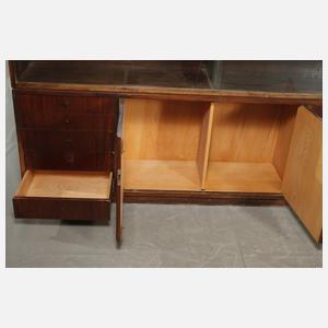 Erich Dieckmann attr., Schrank und Aufsatzvitrine