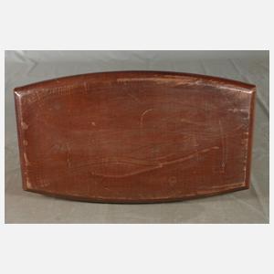 Tisch mit lederbezogener Platte