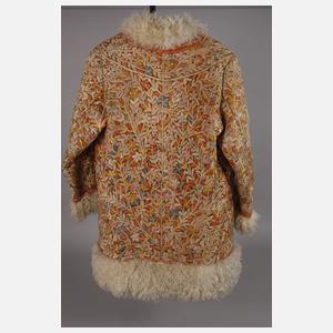 Bestickter Boho-Mantel