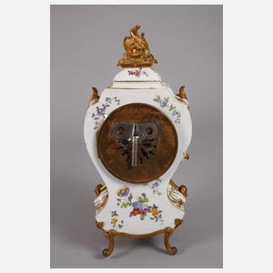 Frankreich Tischuhr im Rokokostil