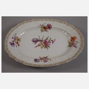 KPM Berlin Schüssel und zwei Platten Blumenmalerei