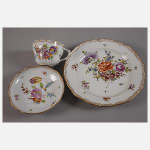 Meissen Gedeck und Platte "Bukett alter Manier"