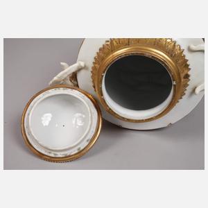 Volkstedt prunkvolle Deckelvase Nymphendekor