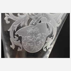 Zwei Kelchgläser mit Adelswappen