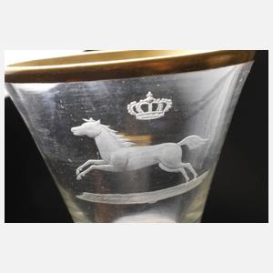 Zwei Kelchgläser mit Adelswappen