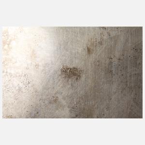 Sechs Silbertabletts