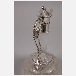 Karaffe mit Metallmontierung