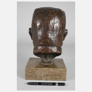 Willy Menzner, Büste Paul von Hindenburg