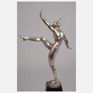 Jean Pierre Morante, Revuetänzerin