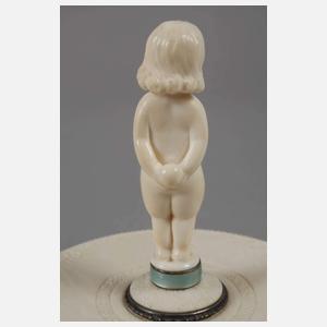 Elfenbeindose mit figürlicher Bekrönung