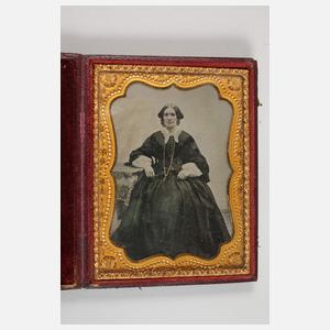 Drei historische Fotografien