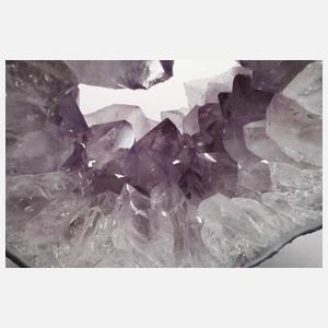Zwei Amethystdrusen