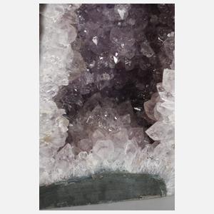 Zwei Amethystdrusen
