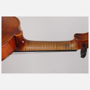 Meistervioline im Etui