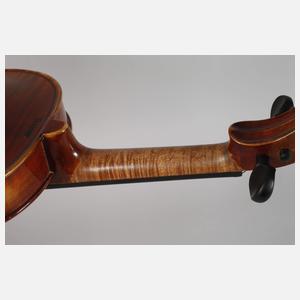 Violine im Etui
