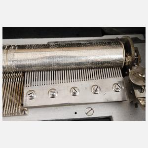 Übergroße Walzenspieltruhe Voix Celeste