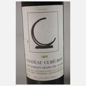 Sechs Flaschen Rotwein