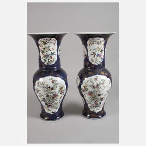 Drei prachtvolle Salonvasen