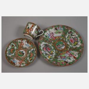 Vier Gedecke Famille rose