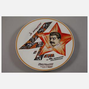 Vier Propagandateller Sowjetunion