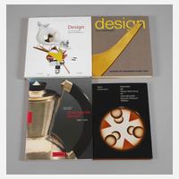 Vier Designbücher111