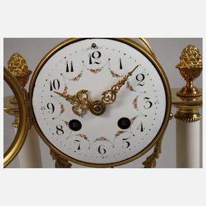 Uhrengarnitur Alabaster