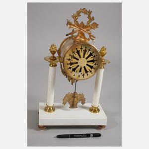 Uhrengarnitur Alabaster