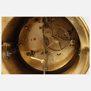 Uhrengarnitur Alabaster