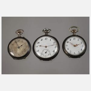 Sechs Damenhängeuhren Niello