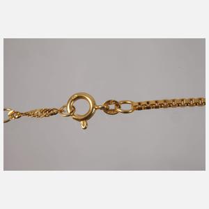 Feines Collier mit Brillanten