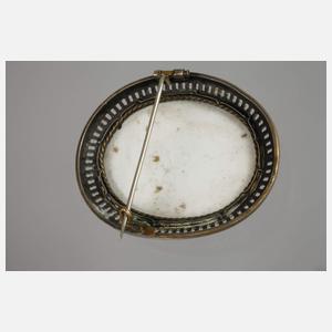 Brosche mit Porzellanmalerei