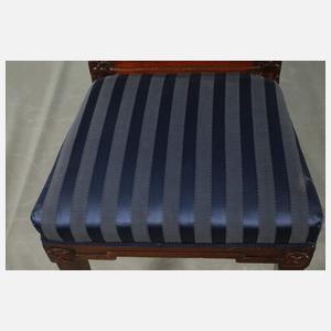 Vier Stühle Klassizismus