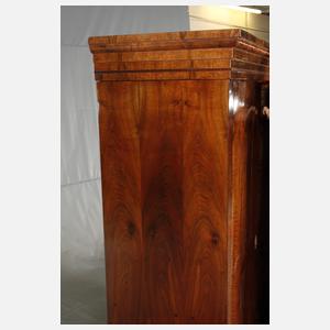 Wäscheschrank Biedermeier