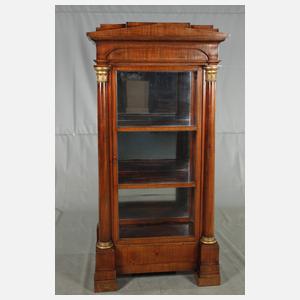 Feine Biedermeiervitrine