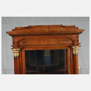 Feine Biedermeiervitrine