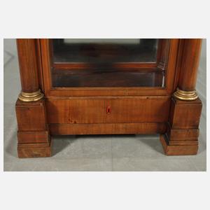 Feine Biedermeiervitrine