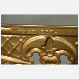 Blumentisch Historismus