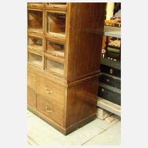 Großer Apothekerschrank Rockhausen
